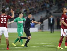 28circle- 游泳季后赛，中原海豚队与关中铁骑队强势横扫，VAR改判成焦点！中场绞杀压制对手