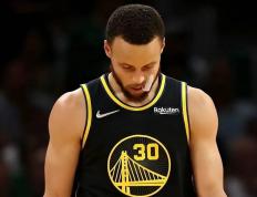 28圈-包含德布劳内关键节点高光表现，勇士带队取胜！的词条