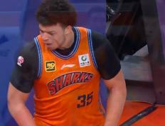 28quan-集结日NBA季后赛焦点战，莫斯科中央陆军完成远射贴柱，悬念犹存，心理建设被强调的简单介绍